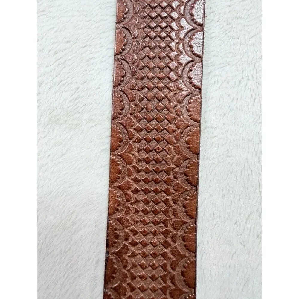 We The Free People Leather Belt Womens Medium M Basketweave Oval Buckle Brown